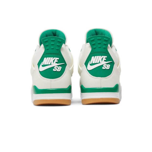 AIR JORDAN 4 RETRO SB "PINE GREEN" - Image 4