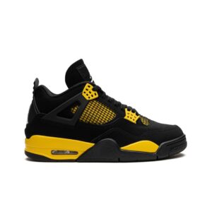 NIKE AIR JORDAN 4 RETRO ‘THUNDER’ 2023 - Size 4.5