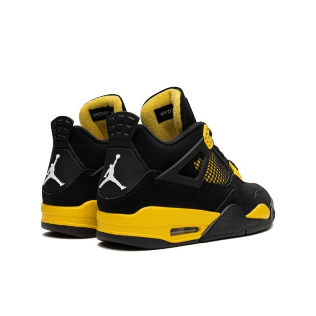 NIKE AIR JORDAN 4 RETRO ‘THUNDER’ 2023 - Image 3