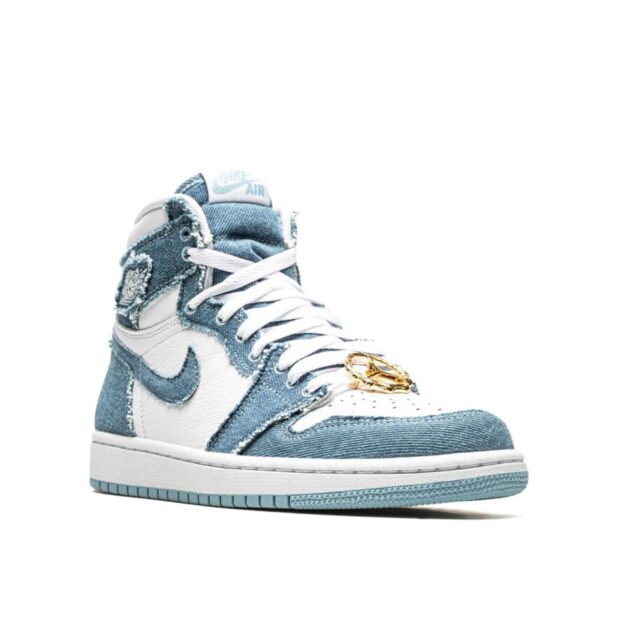 AIR JORDAN 1 HIGH OG WMNS "Denim" - Image 2