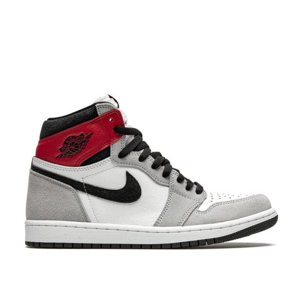 AIR JORDAN 1 RETRO HIGH OG "Light Smoke Grey"