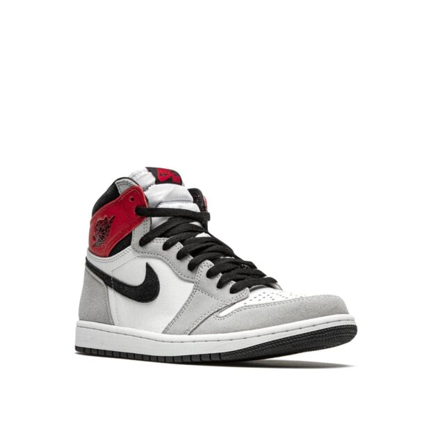 AIR JORDAN 1 RETRO HIGH OG "Light Smoke Grey" - Image 2