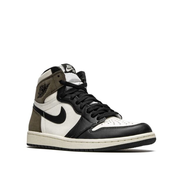 NIKE AIR JORDAN 1 RETRO HIGH OG ‘DARK MOCHA’ - Image 2