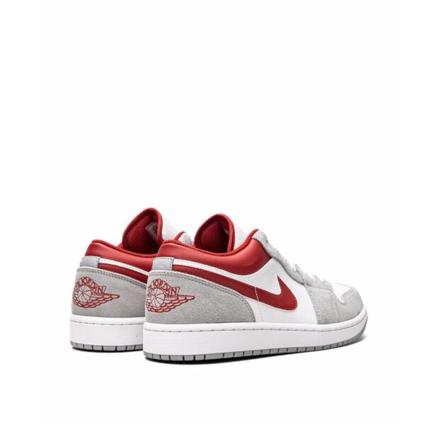 Air Jordan 1 Low SE 'Light Smoke Grey Gym Red' - Image 3