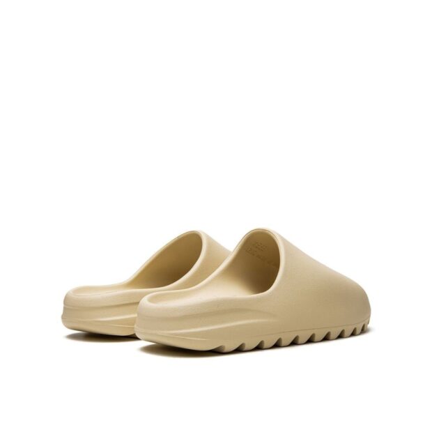 Adidas Yeezy Slides 'Bone' - Image 3