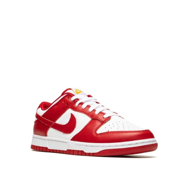 NIKE DUNK LOW ‘UNIVERSITY RED’ (2020) - Image 2