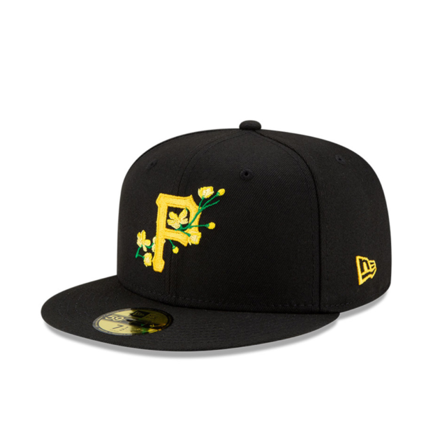 Pittsburgh Pirates MLB Side Patch Bloom Black 59FIFTY Fitted Cap - Image 3