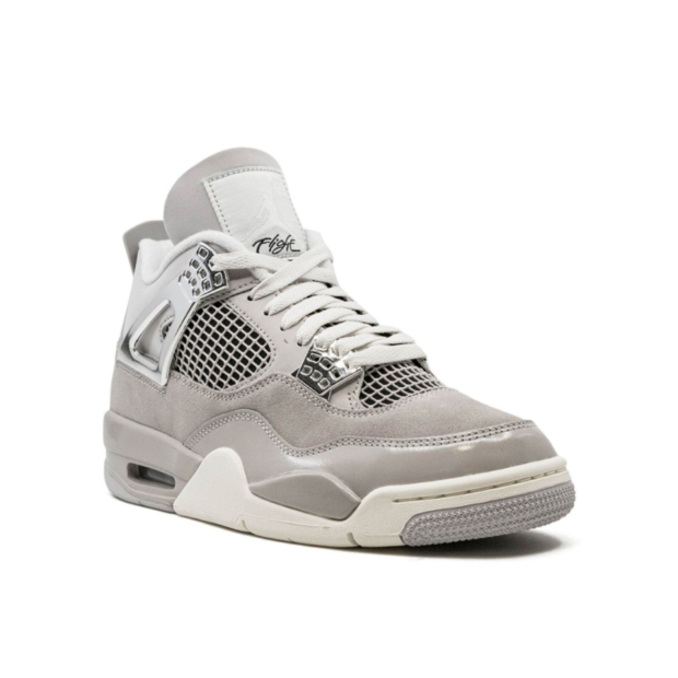 Air Jordan 4 "Frozen Moments" - Image 2